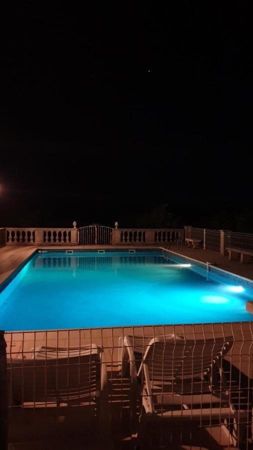 Bernis Maisonnette Au Pied De La Garrigueヴィラ エクステリア 写真